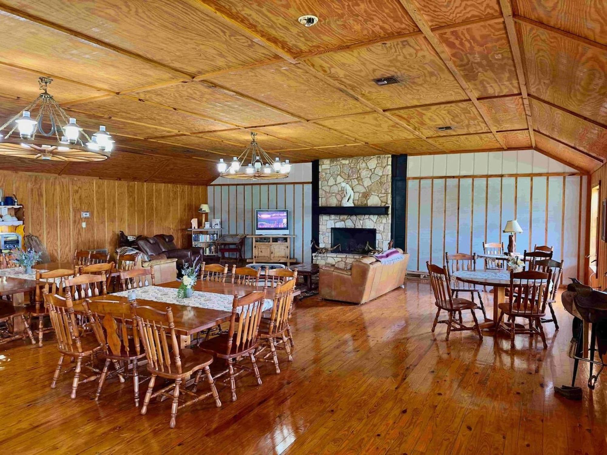 班德拉 Crc Ranch Retreat酒店 外观 照片
